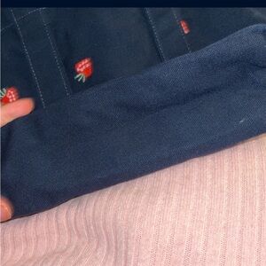 Cute embroidered strawberry crossbody bag🍓